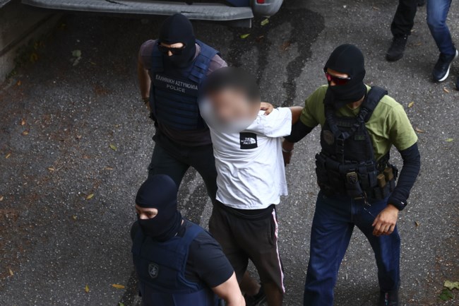 Δολοφονία Βάγιας Νέστορα: Προθεσμία για Δευτέρα πήρε ο 25χρονος που έδωσε τα κλειδιά στο ζευγάρι της φονικής επίθεσης