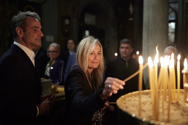 Μητσοτάκης Επιτάφιος Τήνος