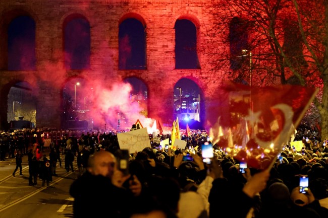 ΕΠΕΙΣΟΔΙΑ ΚΩΝΣΤΑΝΤΙΝΟΥΠΟΛΗ