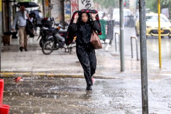 ΚΑΚΟΚΑΙΡΙΑ ΒΡΟΧΗ ΑΘΗΝΑ