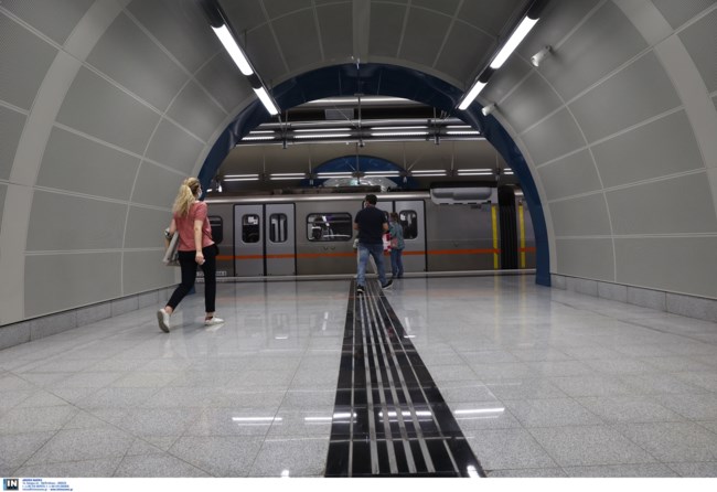 Σε απεργιακό κλοιό η χώρα για την ακρίβεια και τους μισθούς: Πώς θα κινηθούν μετρό, λεωφορεία και ταξί