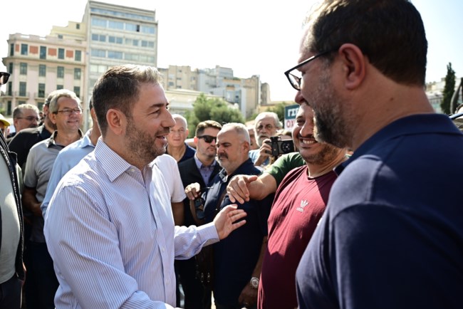 Ανδρουλάκης: Ενώνουμε τη φωνή μας με χιλιάδες εργαζόμενους - Μονόδρομος για καλύτερη ζωή είναι η πολιτική αλλαγή