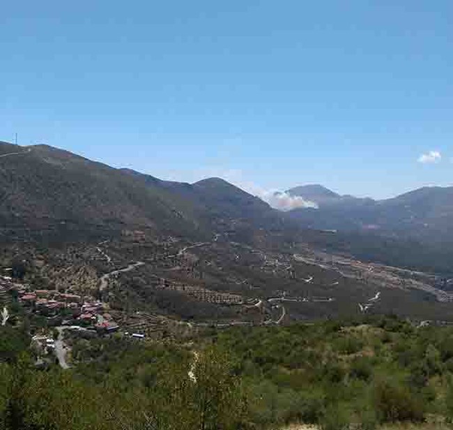 Φωτιά στη Μάνη: Ανεξέλεγκτη η πυρκαγιά - Eκκενώνεται ο οικισμός Δροσοπηγή [εικόνες - βίντεο]