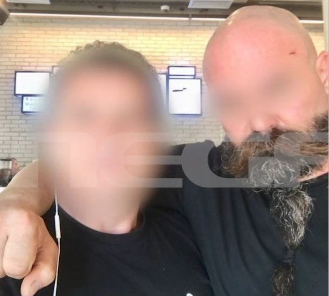 ΚΟΛΩΝΑΚΙ 60ΧΡΟΝΟΣ