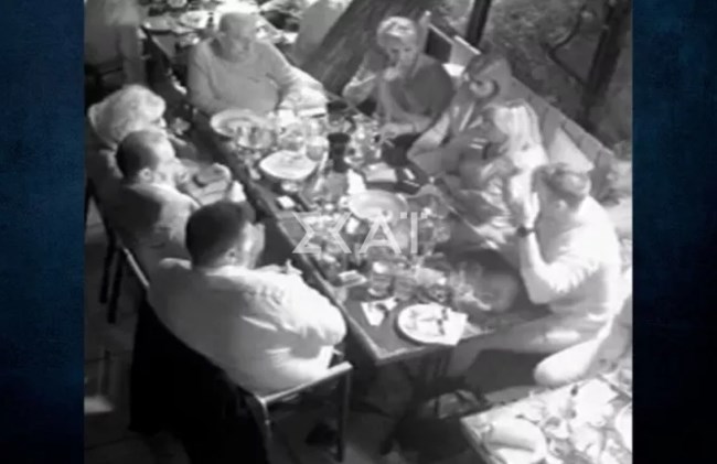 H φωτογραφία από το επεισόδιο Κασσελάκη με τους "87" στο στέκι του Παγκρατίου - "Δεν έγινε σύρραξη, είχαμε έντονο διάλογο"