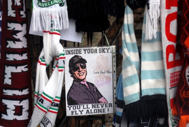 Γκαμπριέλε Σάντρι: Η δολοφονία του οπαδού της Λάτσιο από σφαίρα αστυνομικού που συγκλόνισε την Ιταλία [εικόνες]