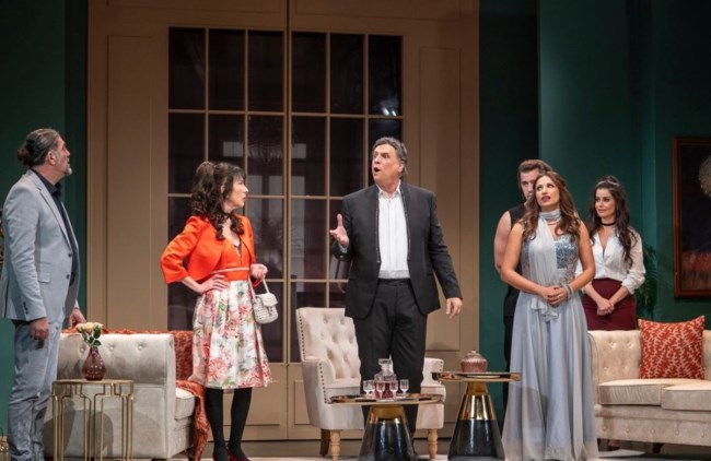 H "Πριγκίπισσα των Αγίων Σαράντα" του Χάρη Ρώμα στο θέατρο Coronet