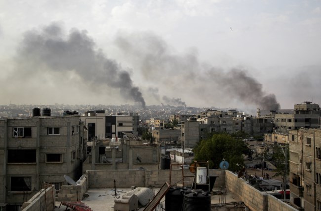 Reuters: Ισραηλινά τανκς στο κέντρο της Ράφα - Έκκληση Μπάιντεν για προστασία των αμάχων