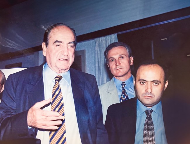 Δημήτρης Τσιόδρας