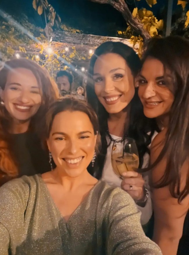 τριανταφυλλιδου γαμος