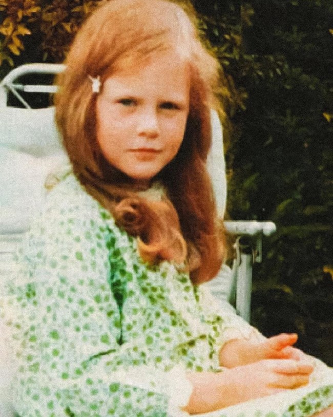 NICOLE KIDMAN