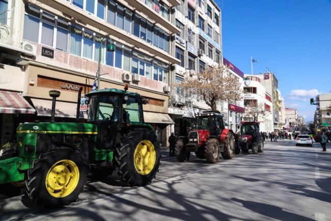 τρακτέρ