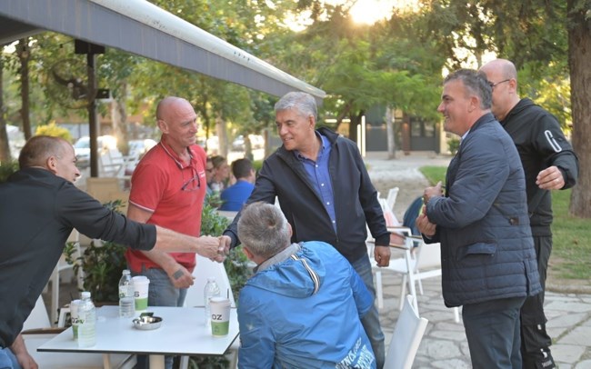 ΚΩΣΤΑΣ ΑΓΟΡΑΣΤΟΣ ΛΑΡΙΣΑ
