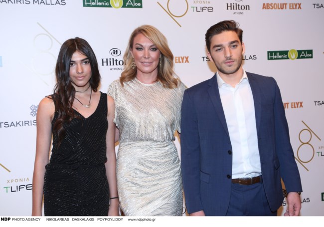 NIKOLAS_EVAGELATOS_TATIANA_STEFANIDOU_LYDIA_EVAGELATOY