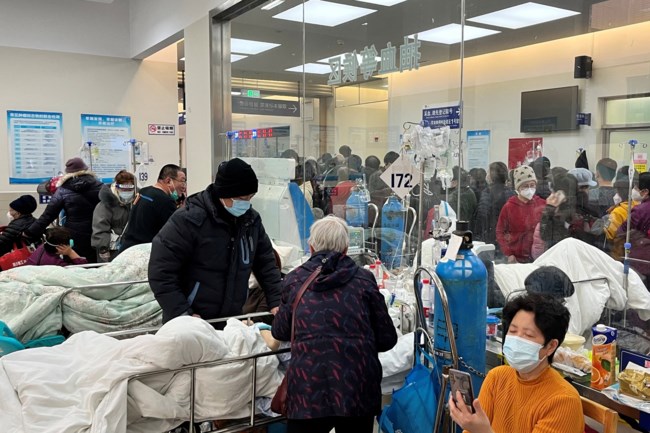 Γιατί προκαλεί ανησυχία η έξαρση του κορονοϊού στην Κίνα: Αναξιόπιστα στοιχεία και φόβοι για νέες μεταλλάξεις