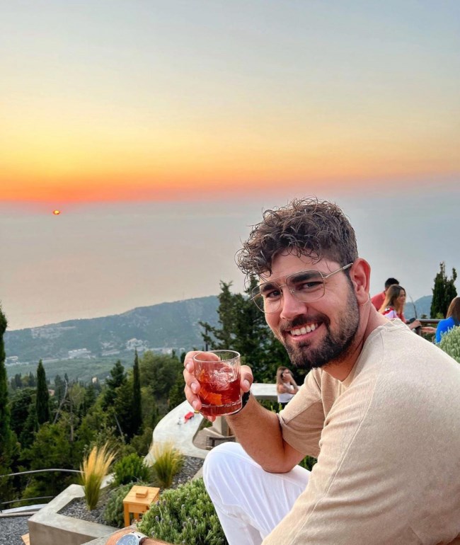 ΝΙΚΟΣ ΠΟΛΥΔΕΡΟΠΟΥΛΟΣ