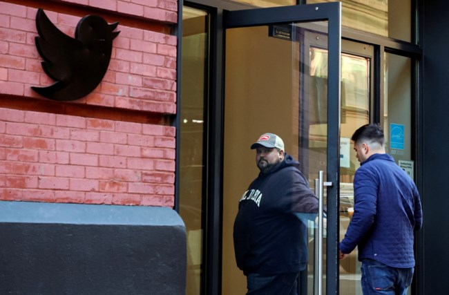 Ο Έλον Μασκ απειλεί τους υπαλλήλους στο Twitter: Αν δεν εμφανίζεστε στο γραφείο, η παραίτηση σας θα γίνεται αποδεκτή