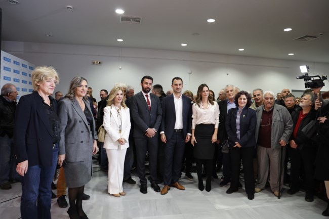 "Νέα Αριστερά" τo όνομα του νέου κόμματος των 11 που αποχώρησαν από τον ΣΥΡΙΖΑ - "Στις ευρωεκλογές θα είμαστε εκεί"