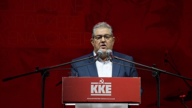 Κουτσούμπας σε συγκέντρωση στη Θεσσαλονίκη: Θα συνεχίσουμε τον αγώνα μέχρι να τιμωρηθούν όλοι οι ένοχοι για τα Τέμπη