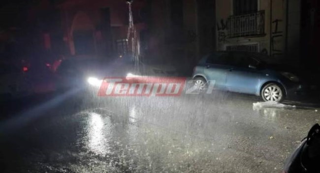 Ξεκίνησε η επέλαση της κακοκαιρίας: Έντονες καταιγίδες στη Δυτική Ελλάδα - Έπεσαν δέντρα, περιοχές χωρίς ρεύμα