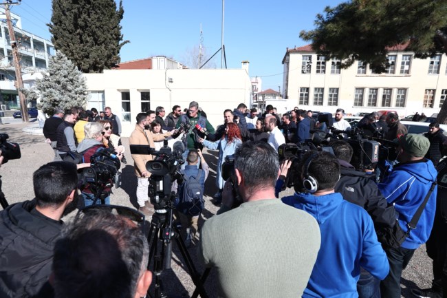 Αγρότες: Αυτή είναι η 15μελής επιτροπή που θα συναντηθεί με τον Κυριάκο Μητσοτάκη - Δεν σταματάνε τα μπλόκα