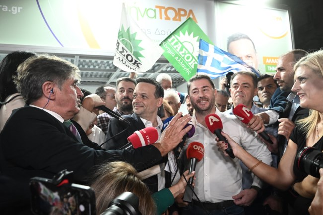 ΧΑΡΗΣ ΔΟΥΚΑΣ ΔΗΜΑΡΧΟΣ ΑΘΗΝΑΙΩΝ