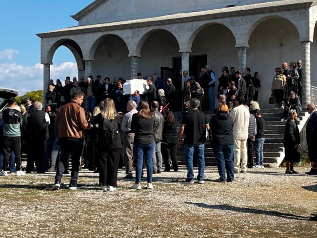 ΚΗΔΕΙΑ 20ΧΡΟΝΟΣ ΑΓΡΙΝΙΟ
