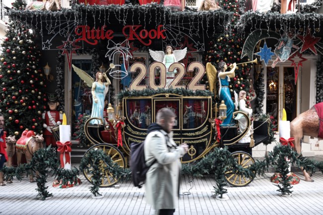 2022