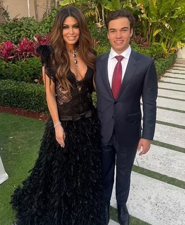 ΚΙΜΠΕΡΛΙ ΓΚΙΛΦΟΙΛ