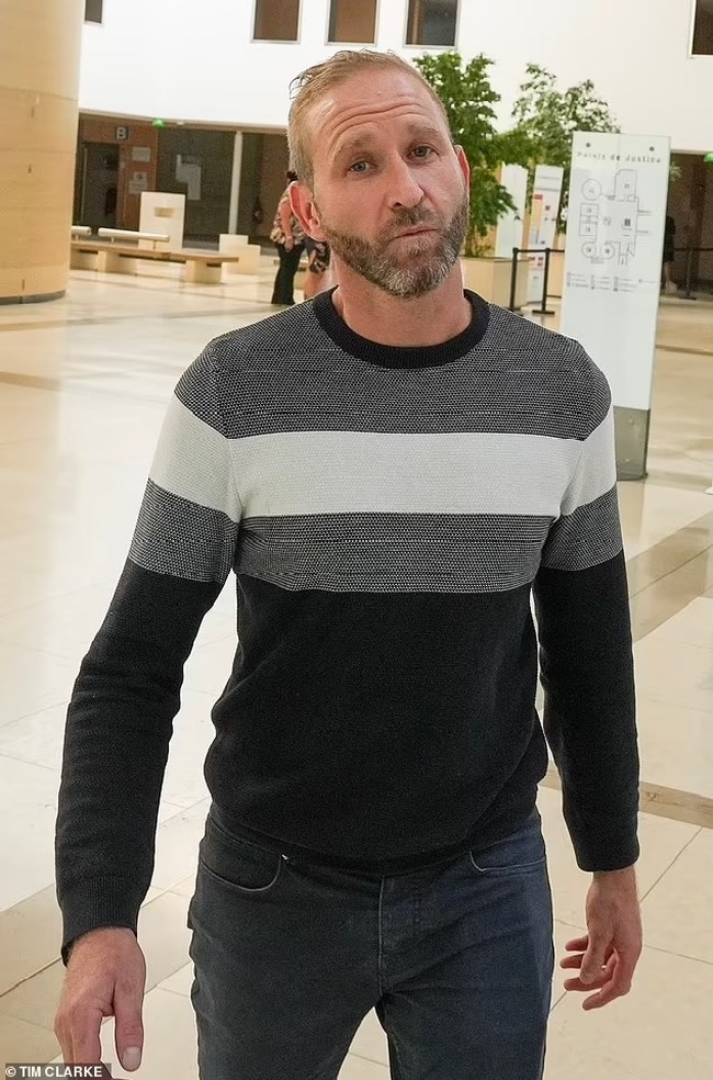 ΓΑΛΛΙΑ ΔΙΚΗ ΤΗΣ ΜΑΖΑΝ ΚΑΤΗΓΟΡΟΥΜΕΝΟΣ