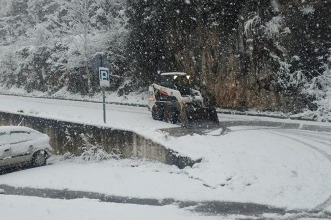 Συνθήκες παγετού στη Λέσβο - Νεκρός πρόσφυγας από το κρύο