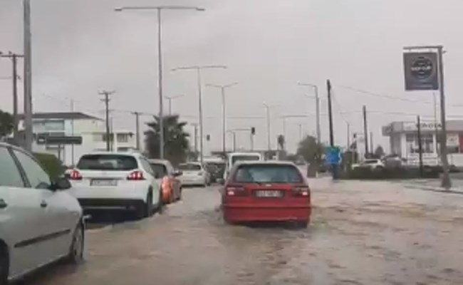 ΚΑΛΑΜΑΤΑ ΒΡΟΧΗ