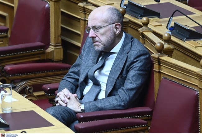 Σάλος με τις δηλώσεις Βαρτζόπουλου: "Η γυναικοκτονία έχει μια βιολογική βάση, το αρσενικό είναι επιθετικό"