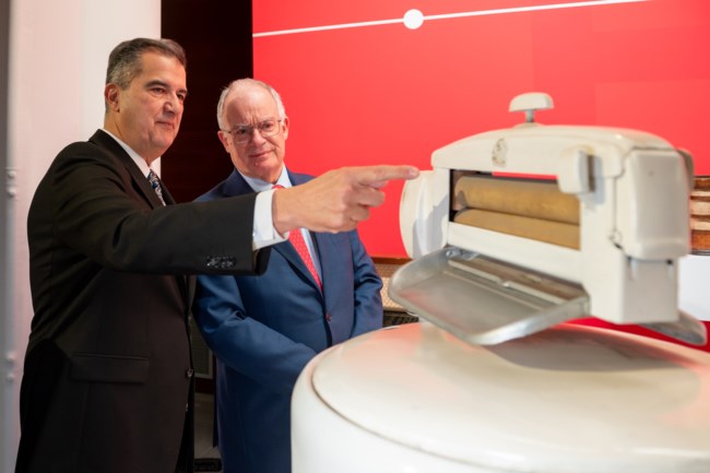 FOURLIS 75 ΧΡΟΝΙΑ