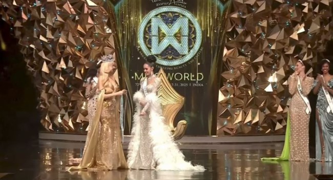 Μiss World 2025: Η 21χρονη Suchata Chuangsri από την Ταϊλάνδη η ομορφότερη γυναίκα στον κόσμο [Εικόνες - Βίντεο]