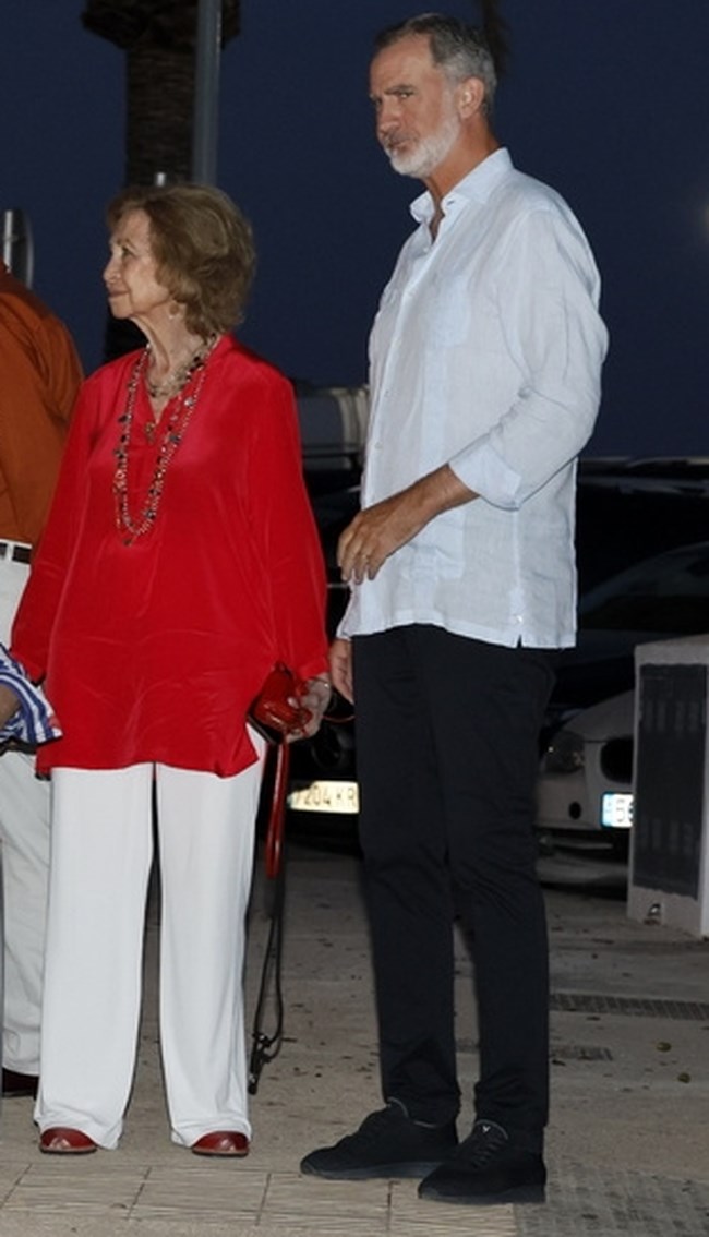 SPAIN ROYALS
