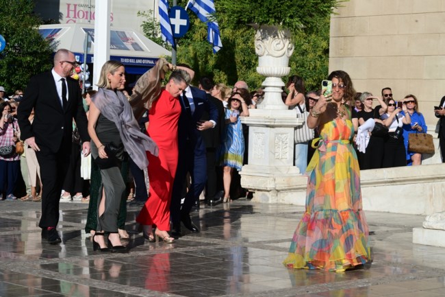 γαμος θεοδωρας