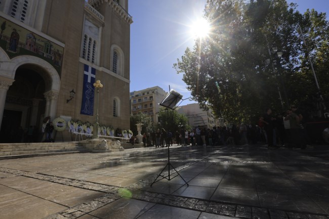 ΜΗΤΡΟΠΟΛΗ