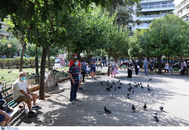 ΕΟΔΥ: Πάνω από 2.600 τεστ κορονοϊού στο κέντρο της Αθήνας - 61 βγήκαν θετικά