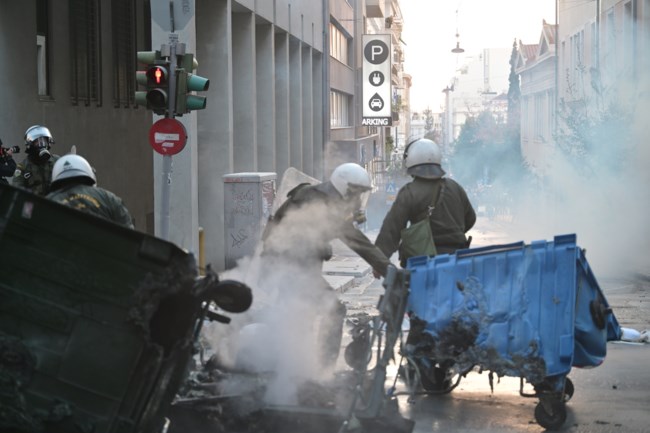 Επεισόδια Νομική μολότοφ