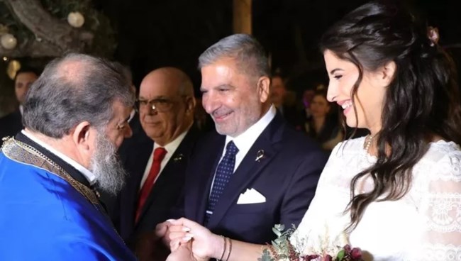 γαμος Πατουλη