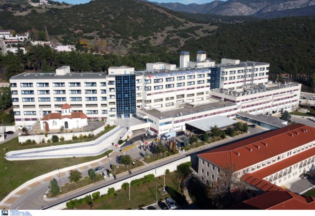 Θρήνος στη Λαμία: Έχασε τη μάχη ο 15χρονος που είχε υποστεί ανακοπή στο προαύλιο του σχολείου
