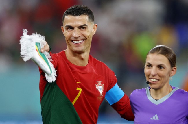 FIFA ΓΥΝΑΙΚΕΣ ΔΙΑΙΤΗΤΕΣ