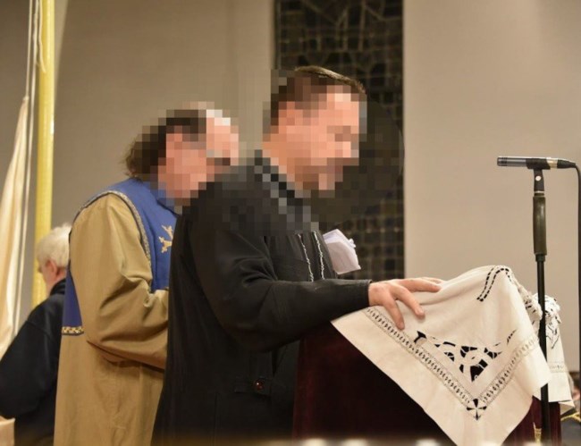 έλληνας ιερέας