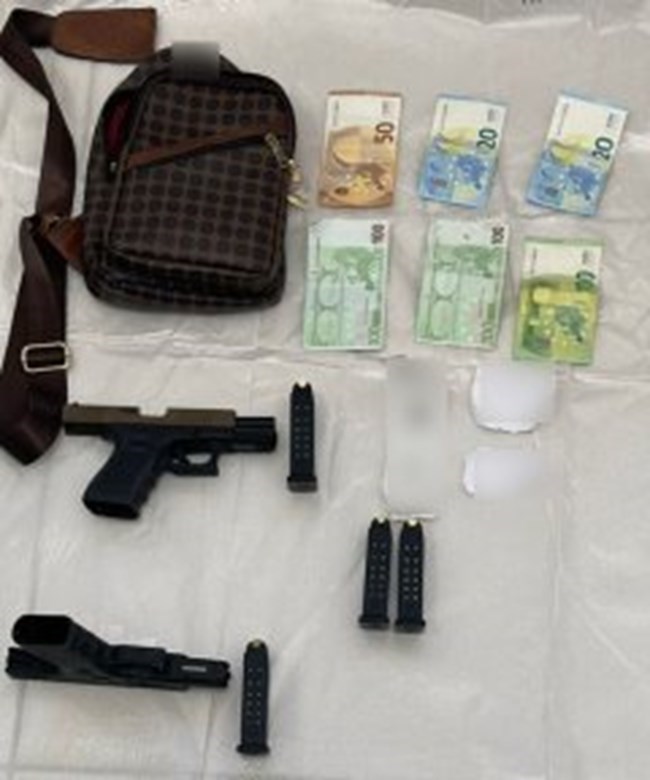 Βρήκαν στην Κατεχάκη το κρησφύγετο - οπλοστάσιο του 33χρονου "αναρχοληστή" με το τατουάζ - Συνελήφθη και 34χρονη