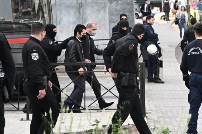 Κολωνός: Ισόβια στον Μίχο για τον βιασμό της 12χρονης - Αποφυλακίζεται η μητέρα της