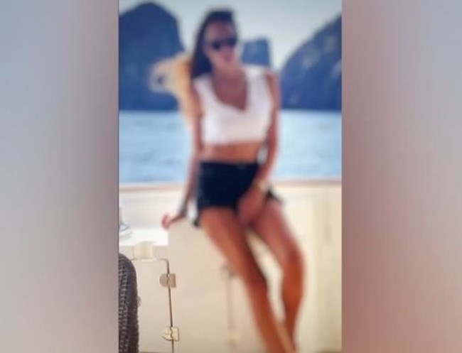 εστεμμενη