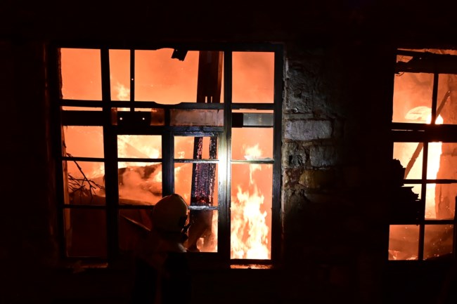 φωτια πατησια εργοστασιο