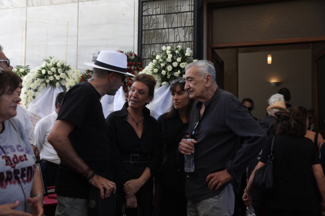ΝΙΚΟΣ ΚΑΛΟΓΕΡΟΠΟΥΛΟΣ