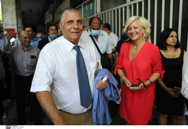 Η χήρα του Γιώργου Τράγκα προσφεύγει για τη δέσμευση της περιουσίας της- Δεν είναι 100 εκ είναι 23 εκ ευρώ…λέει ο δικηγόρος της
